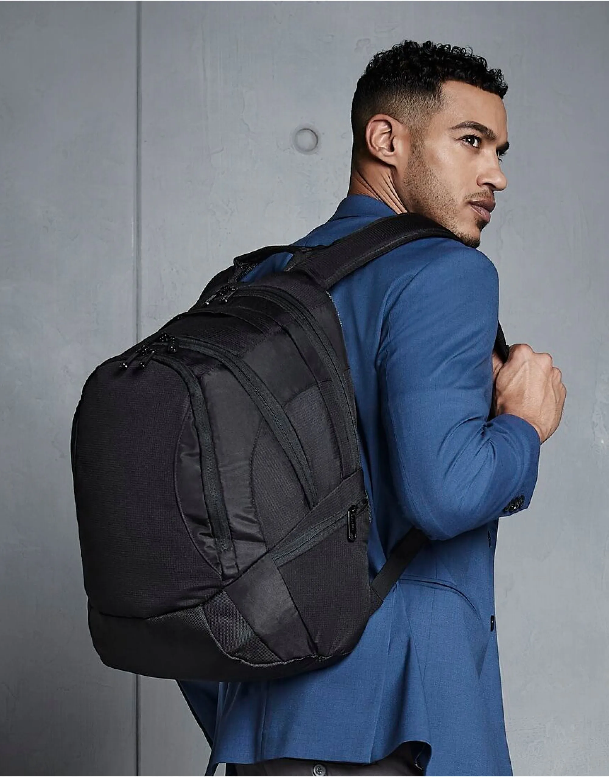 QD905 Quadra Vessel™ Laptop Backpack